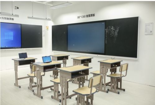 TCL商用亮相中国教育装备展 以创新软件方案，赋能教育信息化迭代升级