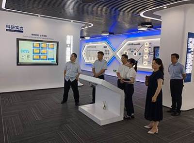 校企携手育新才 校党委委员、副校长戴军带队“访企拓岗”聚焦教育软件领域